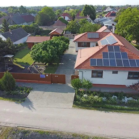 Füzesi Papa Konukevi Harta